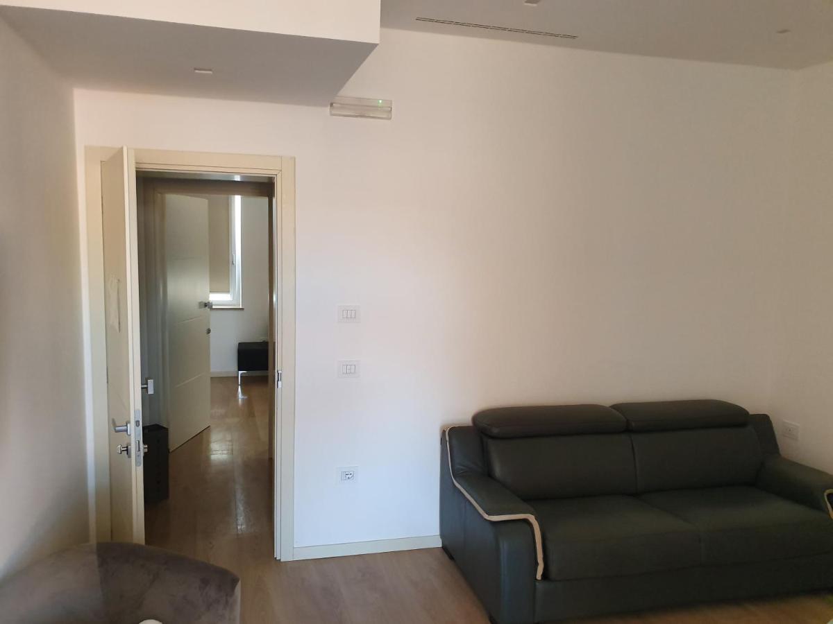 Mi Casa Es Tambien Tu Casa Vips Verona Ngoại thất bức ảnh