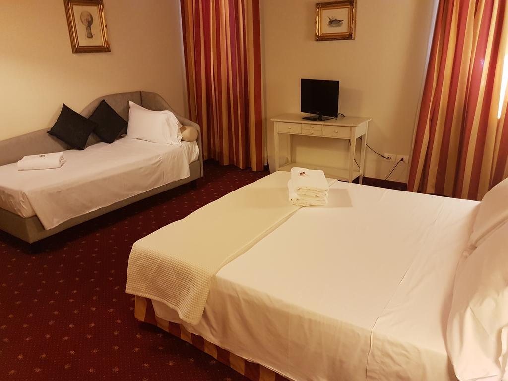 Mi Casa Es Tambien Tu Casa Vips Verona Ngoại thất bức ảnh