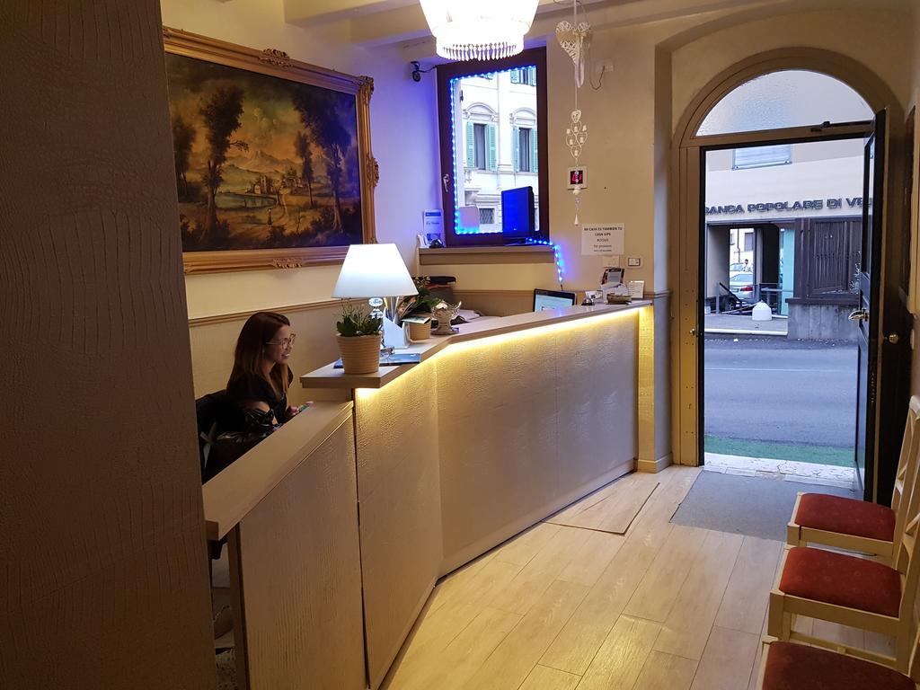 Mi Casa Es Tambien Tu Casa Vips Verona Ngoại thất bức ảnh