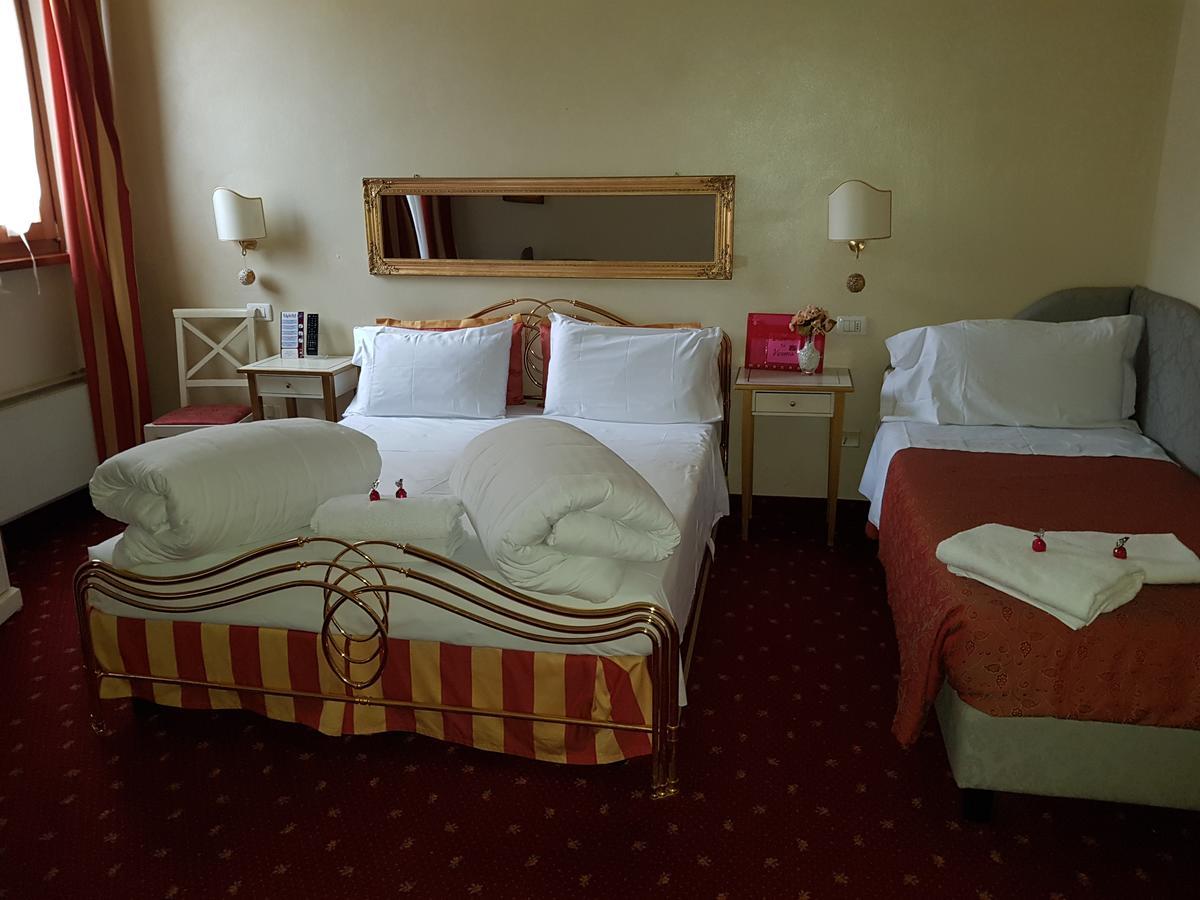 Mi Casa Es Tambien Tu Casa Vips Verona Ngoại thất bức ảnh